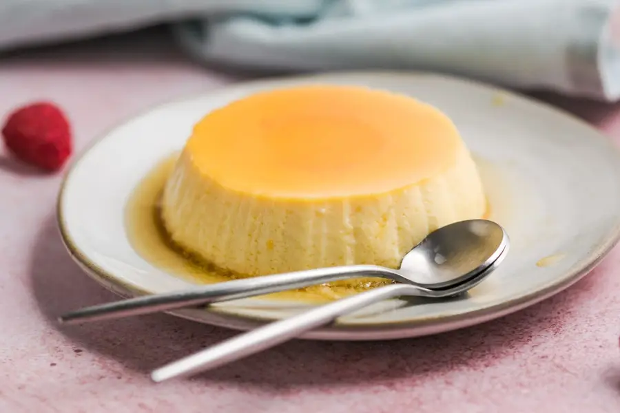 Atelier cuisine "Flan vanille praliné sans lactose"  avec la cheffe Marie Roulier